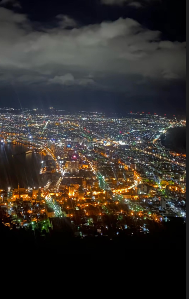 宝石箱のように輝く、函館市街の美しい夜景